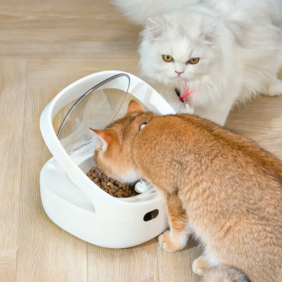 Petoneer NutriCare Multi-Pet Feeder for Cats And Dogs with App Global Version Smart Pet Feeder Plastic Material No Battery Included